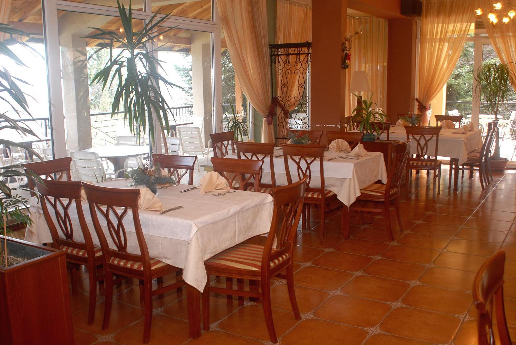Hotel Šator Bitola Esterno foto